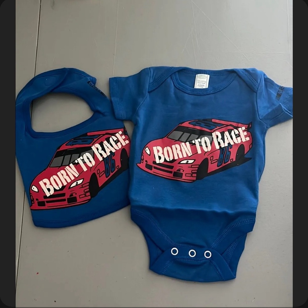 NWT 0-3 months nascar baby 2pc set includes a onesie and a bib